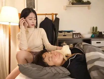 Khi cô em gái phát hiện anh trai mình có "của quý" rất to